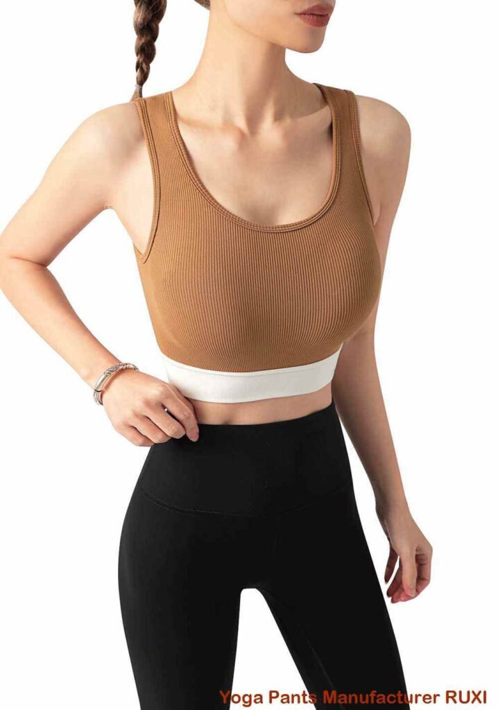 mustad taskutega sportlikud lühikesed püksid RUXI ee3085