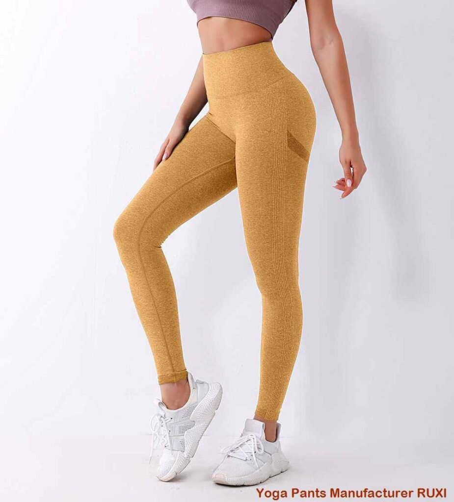 ruuduline spordimantel RUXI ee2222